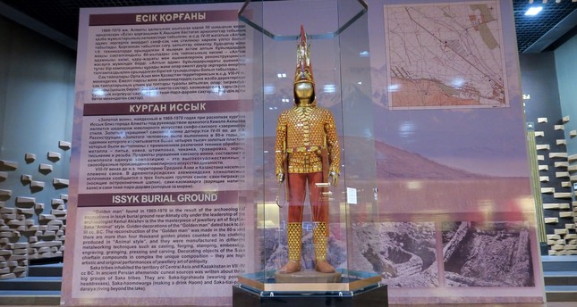 Алтын адам ескерткіші - ежелгі қазақ даласындағы алтын өндірісінің үлгісі