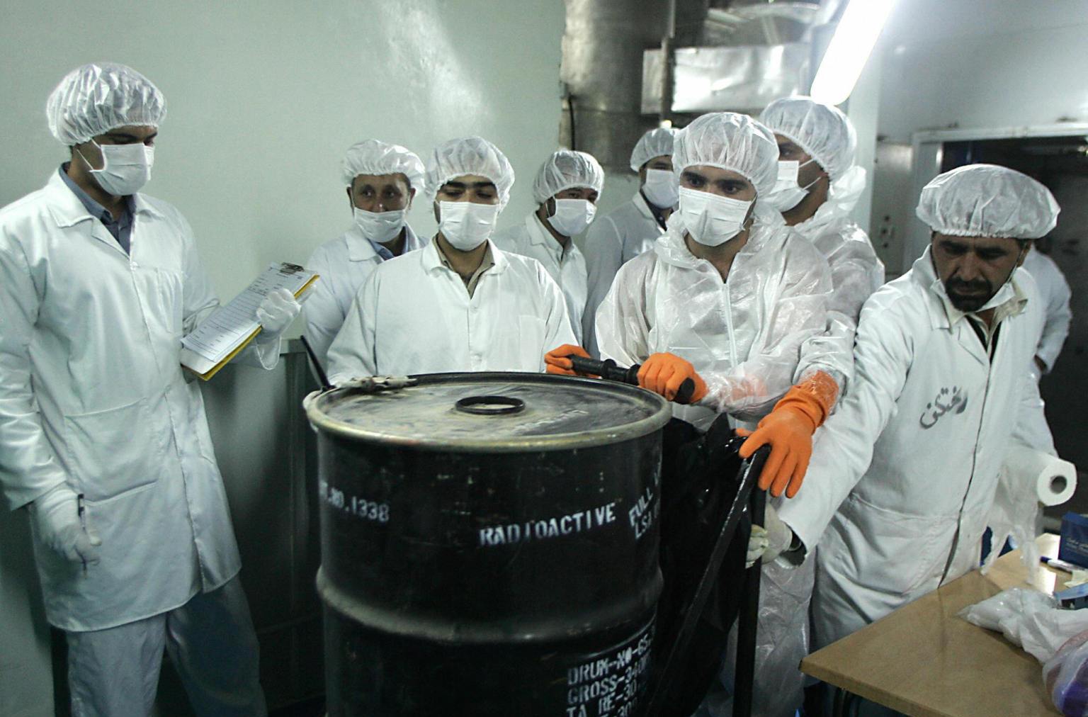 Иран өзінің атом реакторын жасап шығаратынын мәлімдеді