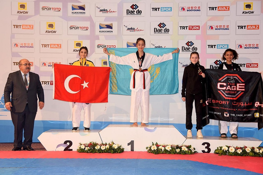 Қазақстан таеквондошылары Түркиядағы халықаралық турнирде 4 алтын жеңіп алды