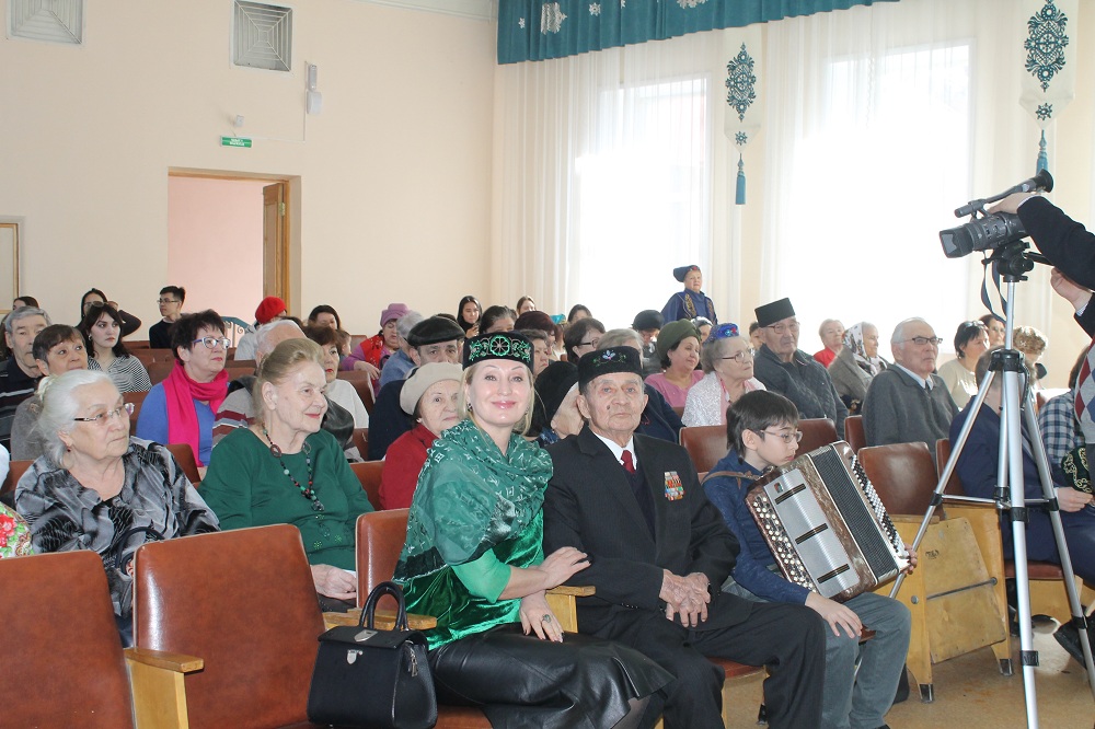 Семейде татар халқы өздерінің музыка мұрасын насихаттады