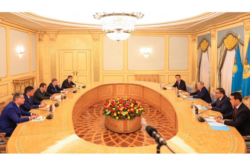 Мемлекет басшысы Еуразиялық үкіметаралық кеңес мүшелерімен кездесті