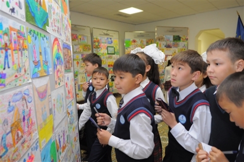 Астананың 65 мектебі ағылшын тілінде білім береді