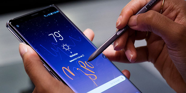 Жаңа Samsung Galaxy Note8 несімен ерекше?