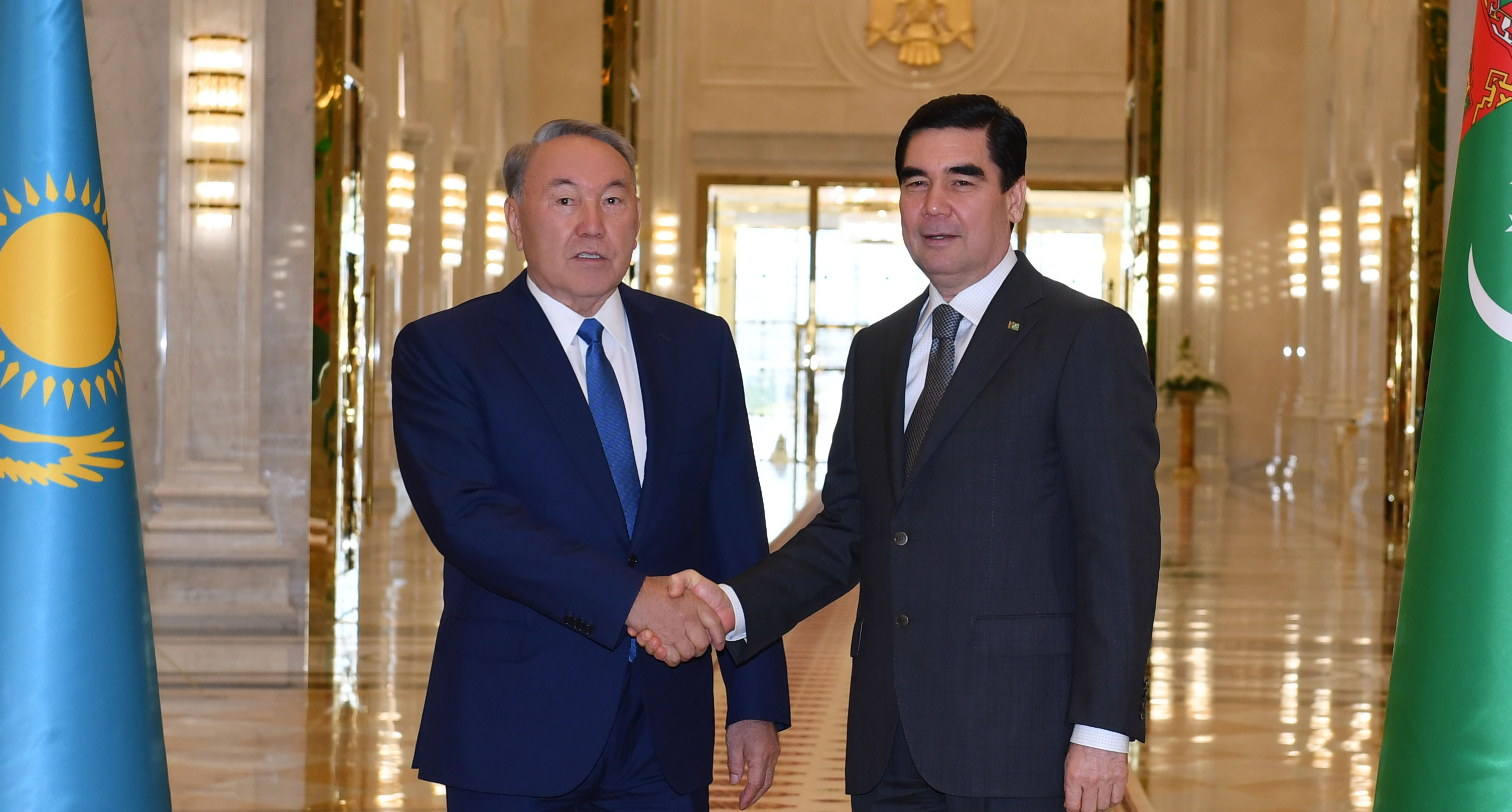 Мемлекет басшысы Түрікменстан Президенті Гурбангулы Бердімұхамедовпен кездесті