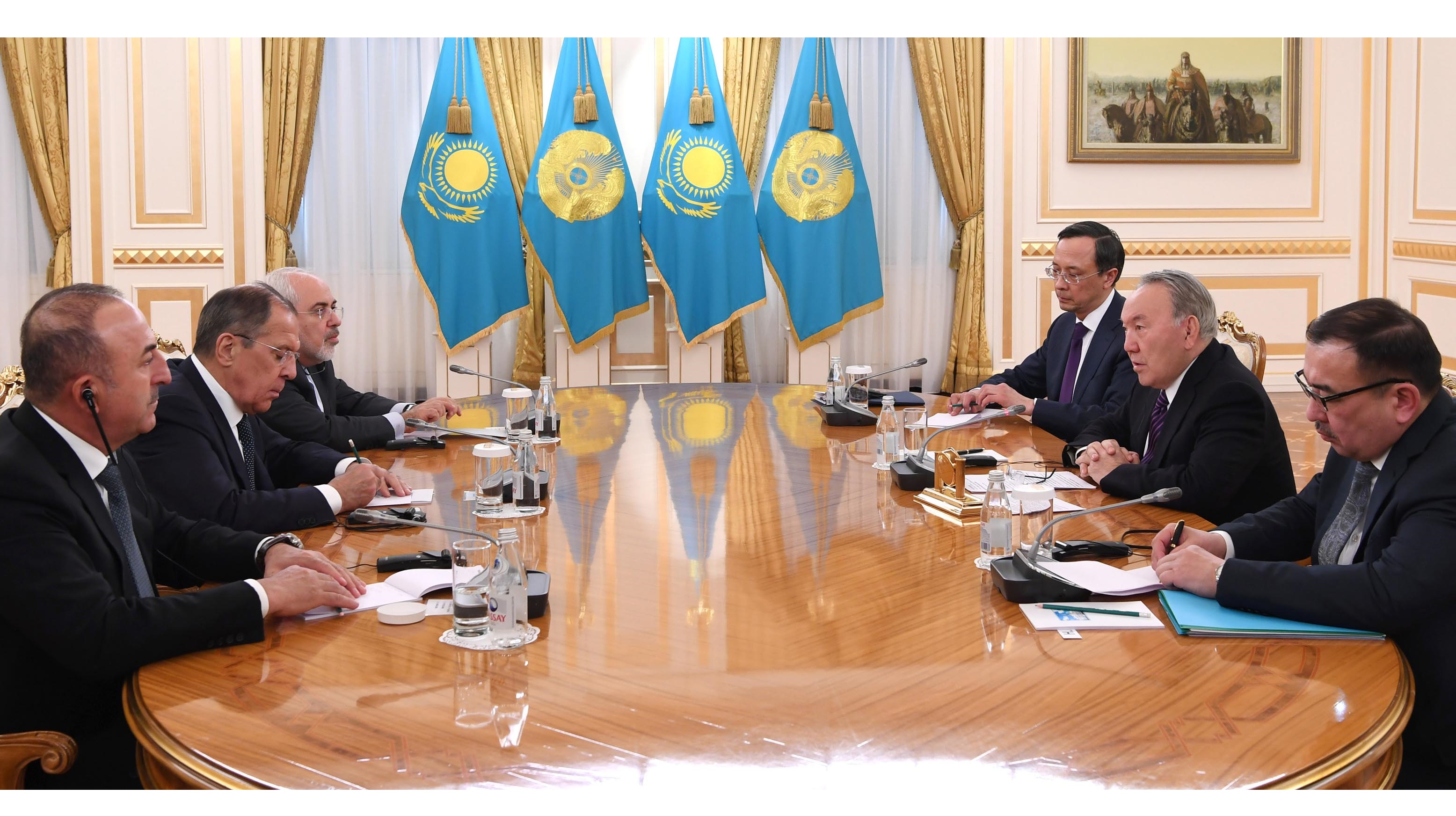 Президент Астана процесіне кепіл елдердің сыртқы істер министрлерімен кездесті