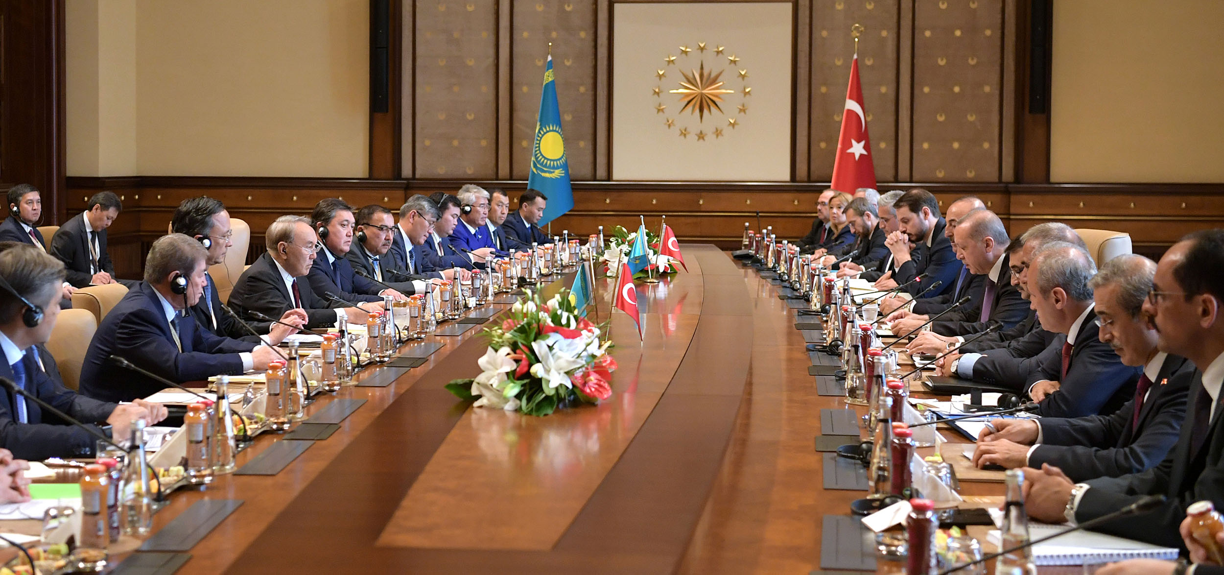 Мемлекет басшысы Қазақстан мен Түркия арасындағы стратегиялық ынтымақтастық кеңесінің отырысына қатысты