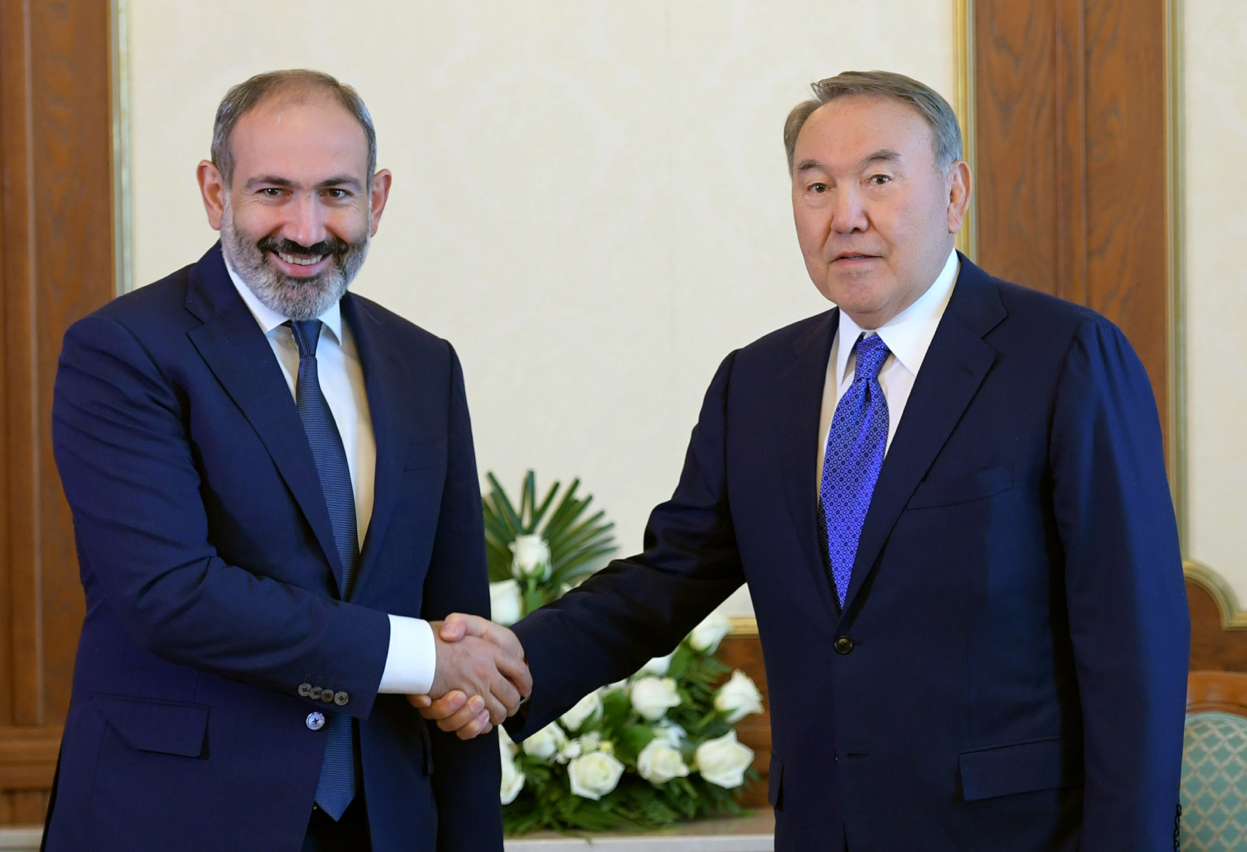 Мемлекет басшысы Армения Республикасының Премьер-Министрі Никол Пашинянмен кездесті