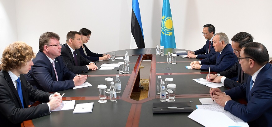 Нұрсұлтан Назарбаев Эстония Республикасының Премьер-Министрі Юри Ратаспен кездесті