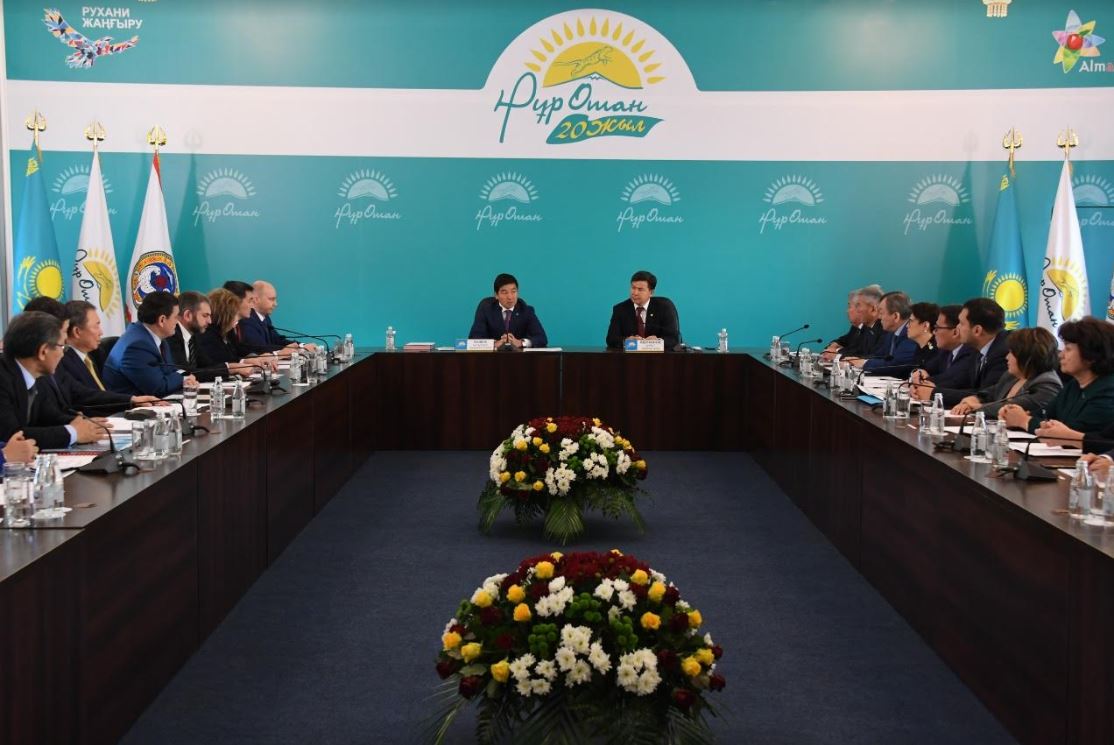 «Нұр Отан» партиясының депутаттары Алматының 2019 жылғы бюджетіне ұсыныстар енгізді