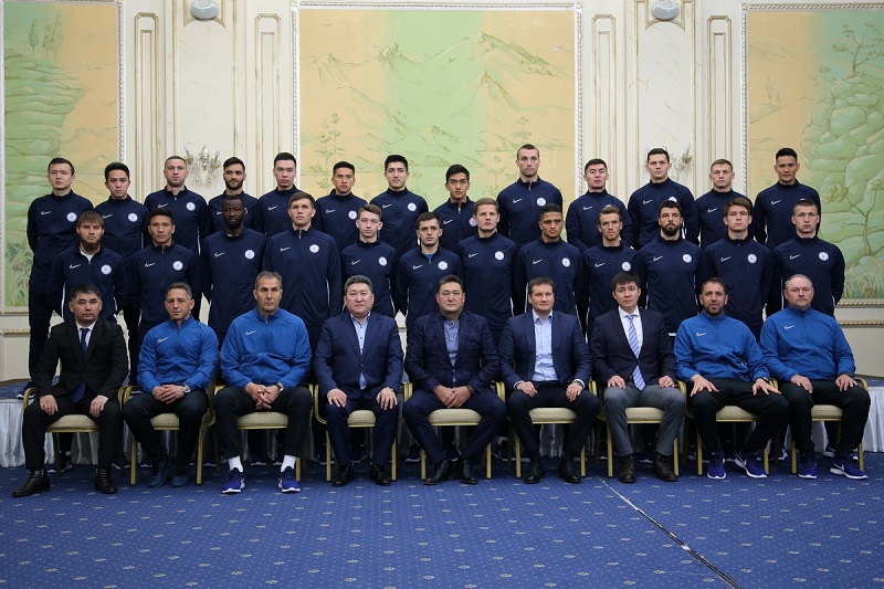 Павлодар облысының әкімі Ertis футболшыларына үздік үштікке енуді міндеттеді