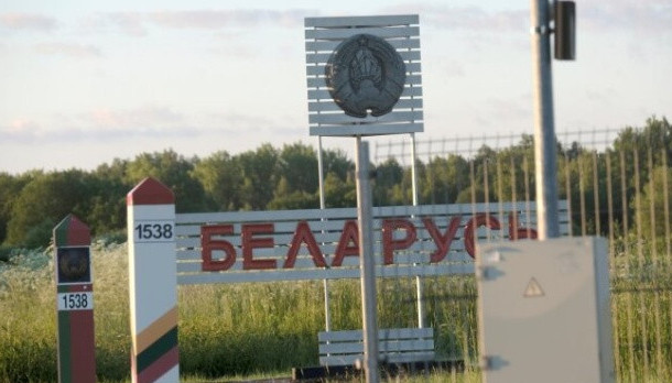 АҚШ Беларусьтегі мемлекеттік қызметкерлердің отбасын эвакуациялады